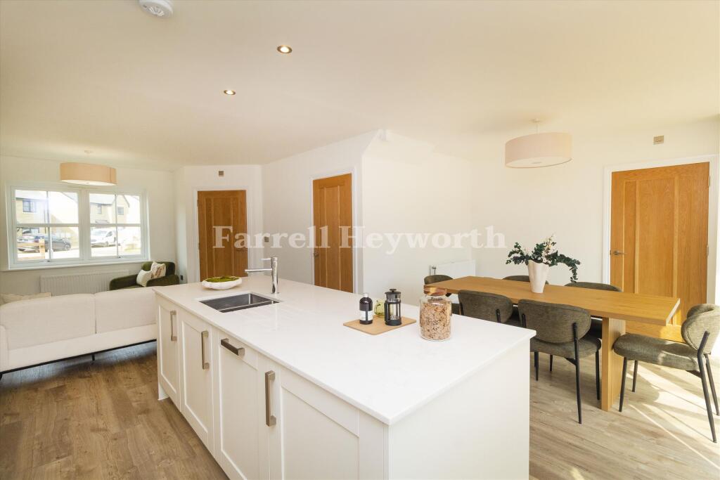 House in Wyre, Forton - More