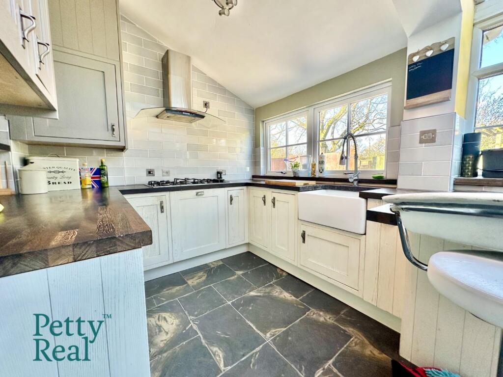 House in Pendle, Colne - View 4