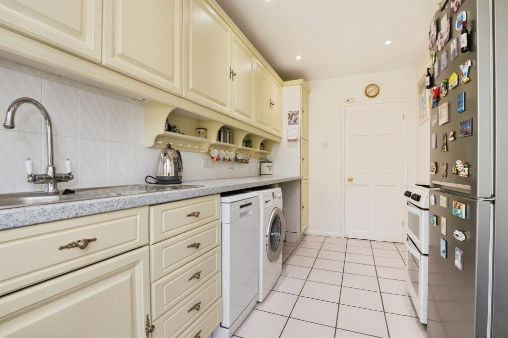 73, Springford Road photo 4