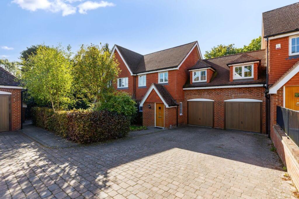 Main image of property: Willow Mews, Platt TN15 8NS