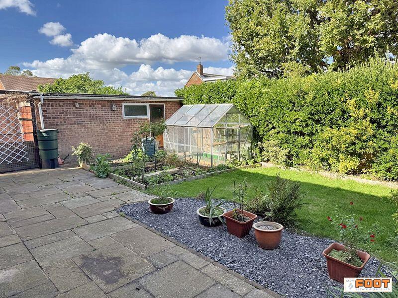 House in Havant, South Hayling - More