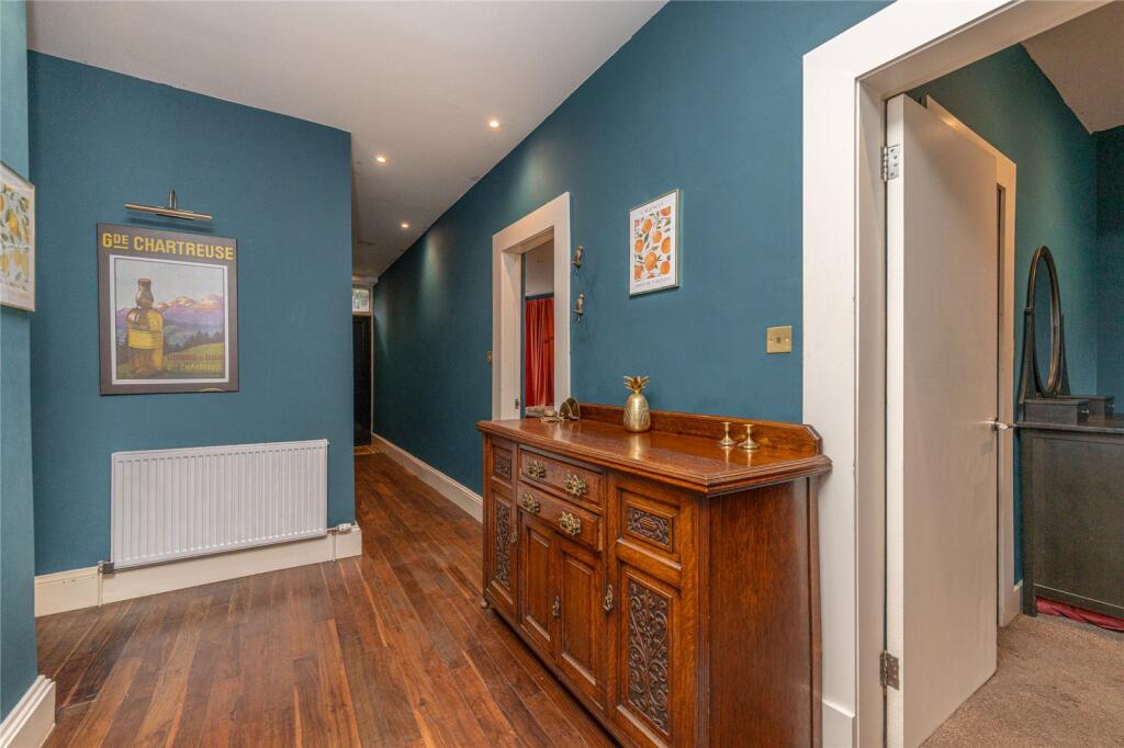 17A Montgomery Street, Edinburgh, EH7 - View 6