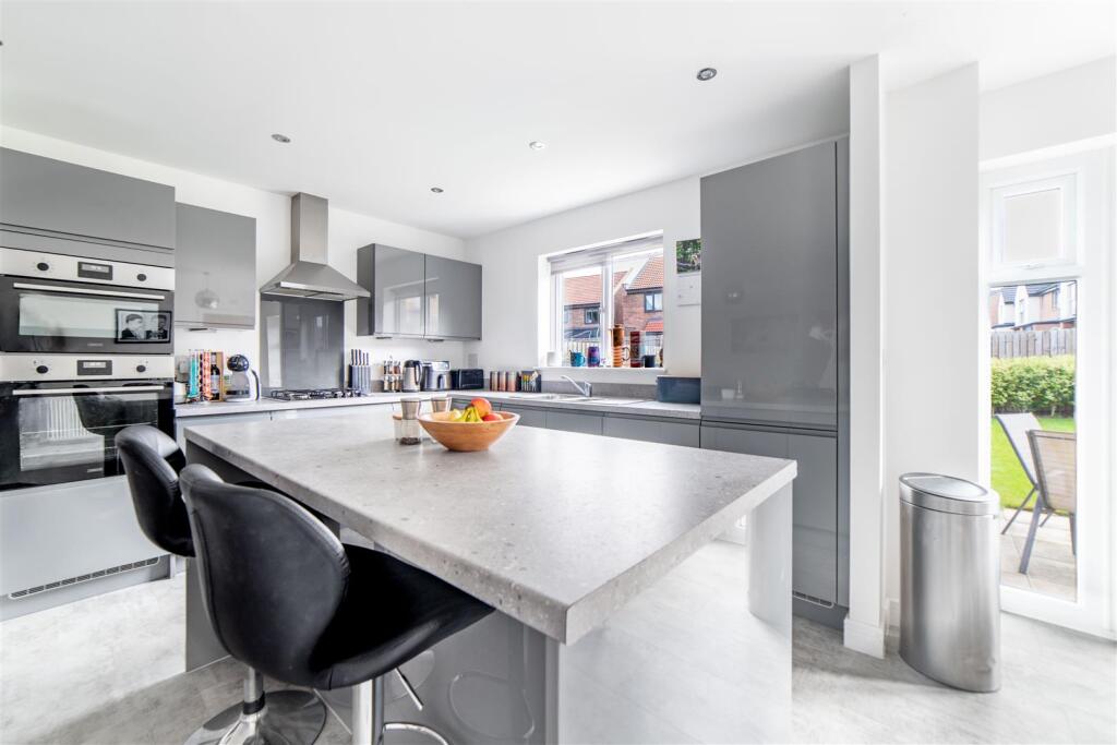 House in Newcastle upon Tyne - More