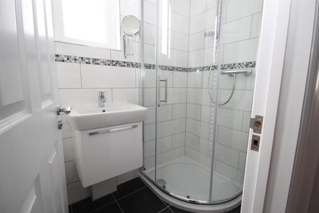 House in London, The Wrythe - View 4