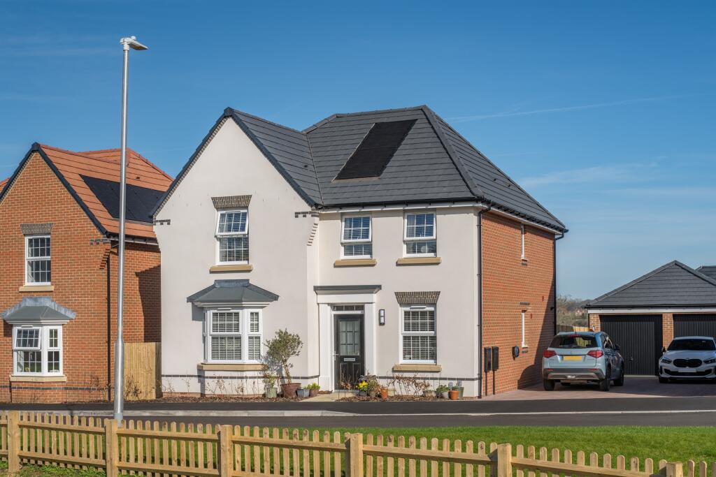 Main image of property: Bath Road,
Speen,
Berkshire,
RG141RG