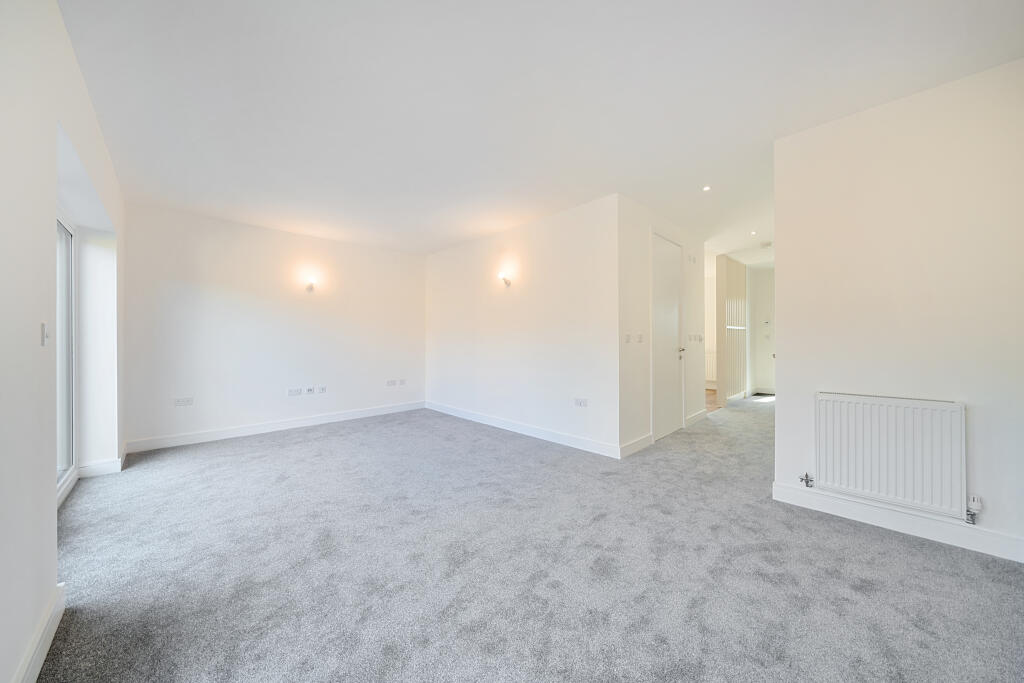 House in Blackburn - View 5