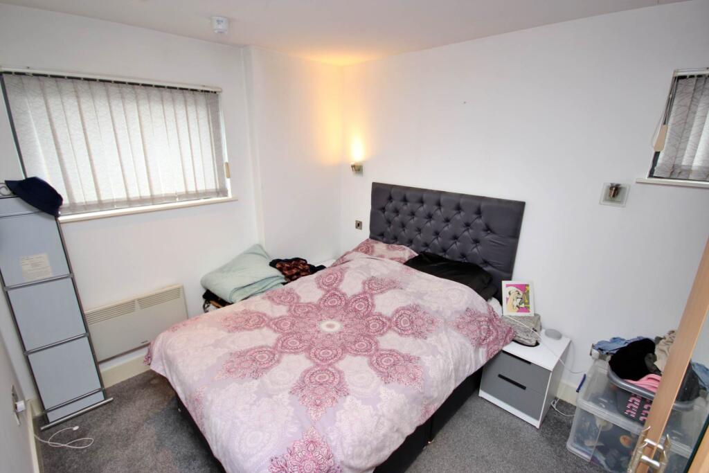 Apartment in Manchester - View 3