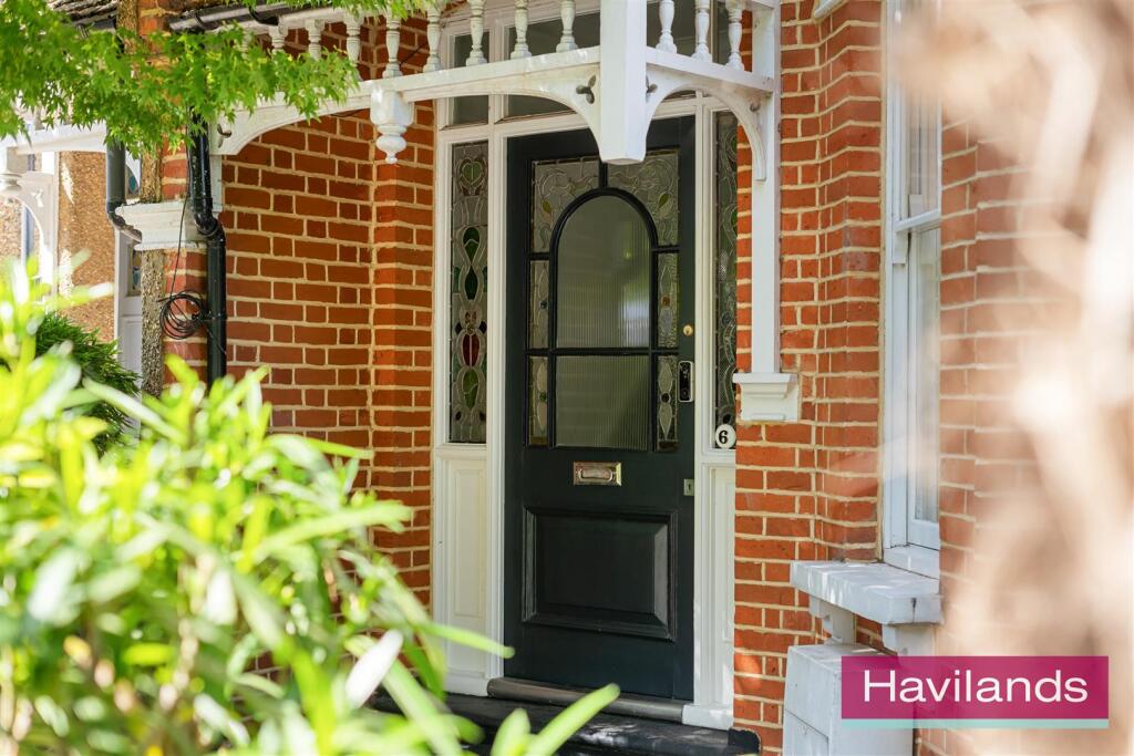 House in London - View 2