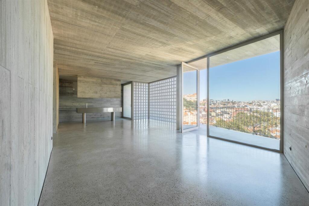 Main image of property: Lisbon, Lisbon