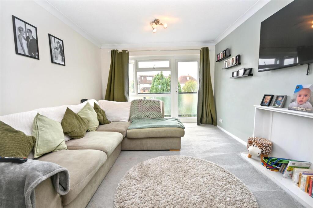 Apartment in Eastbourne, Motcombe - View 5