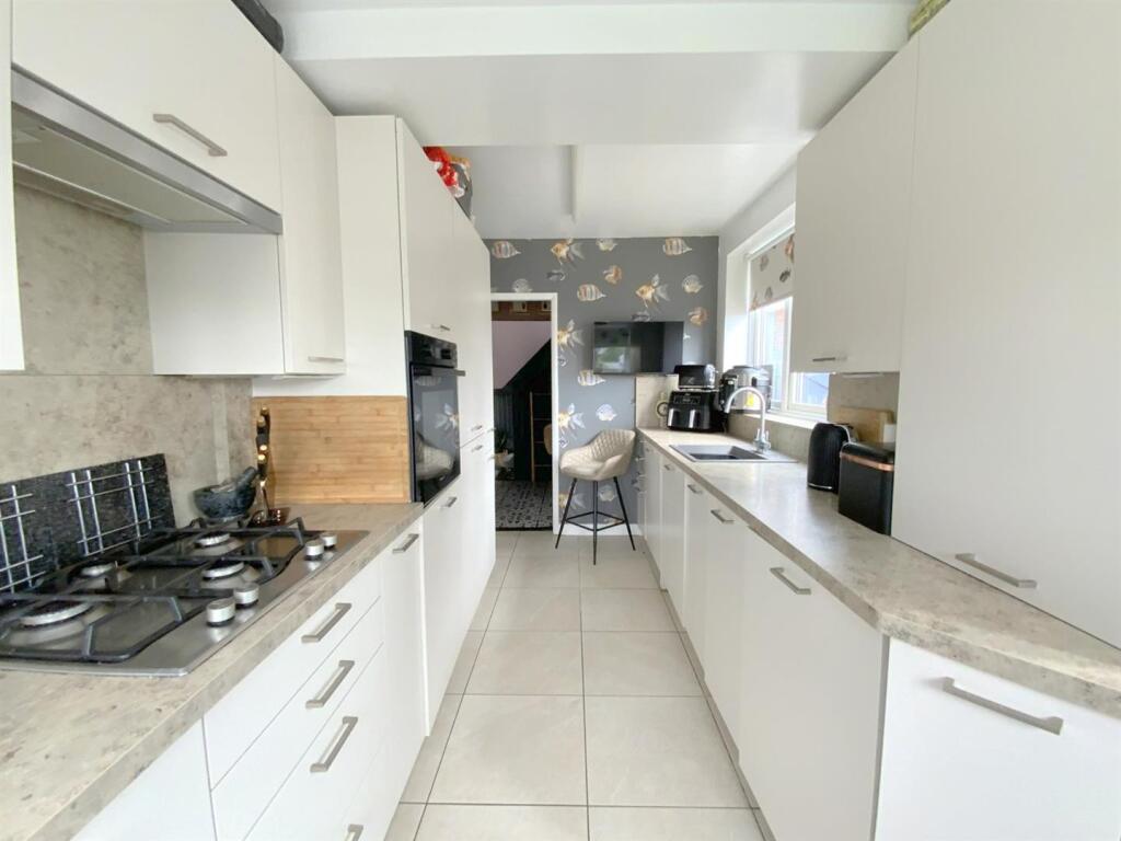 House in Doncaster - View 5