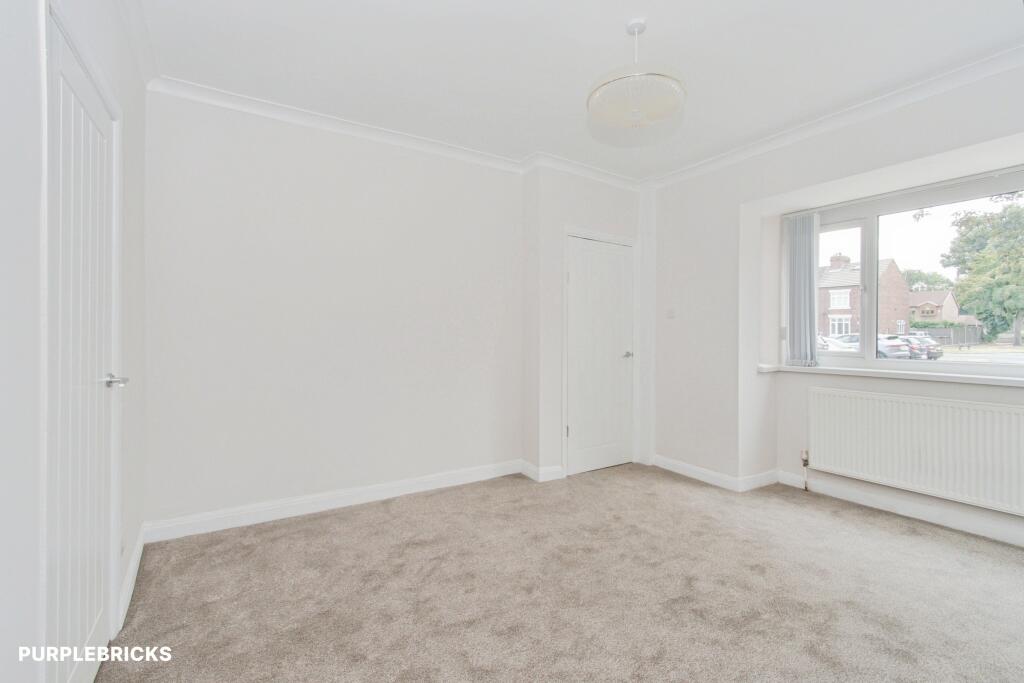 House in Wakefield, West Yorkshire - View 3