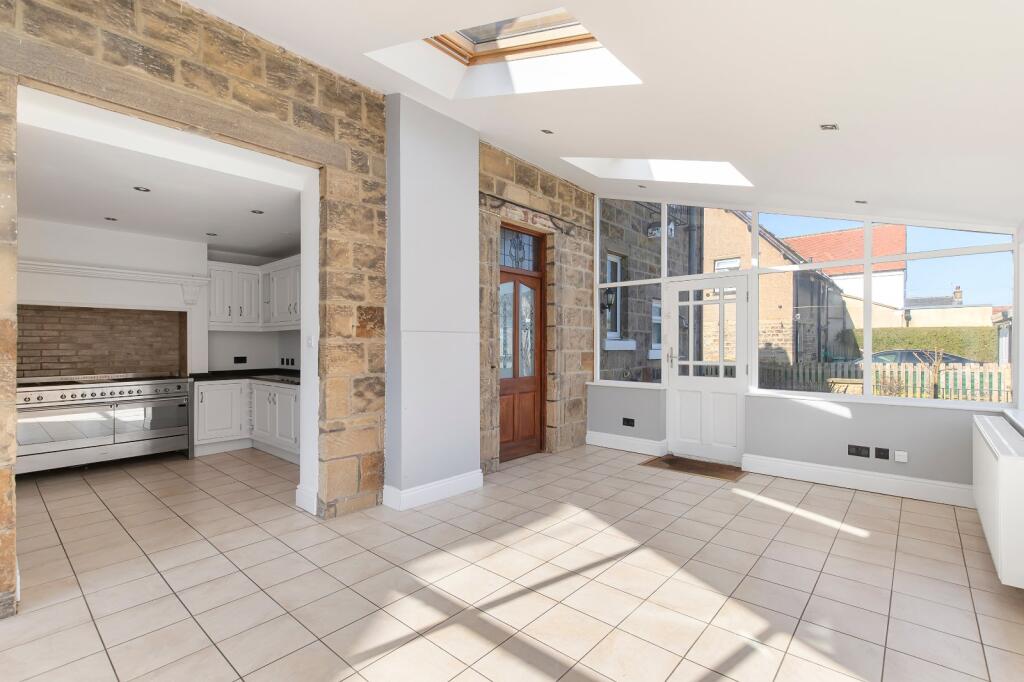 Additional image 15 of Holyoake Avenue, Bingley, West Yorkshire, UK, BD16