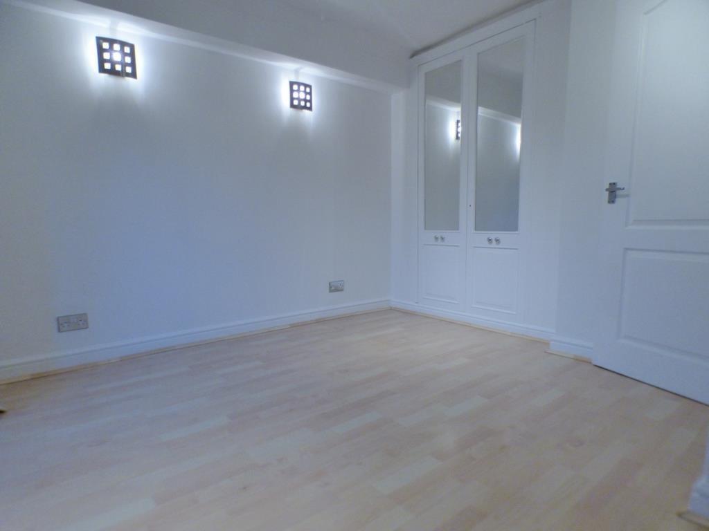 Apartment in London, Beckenham - More