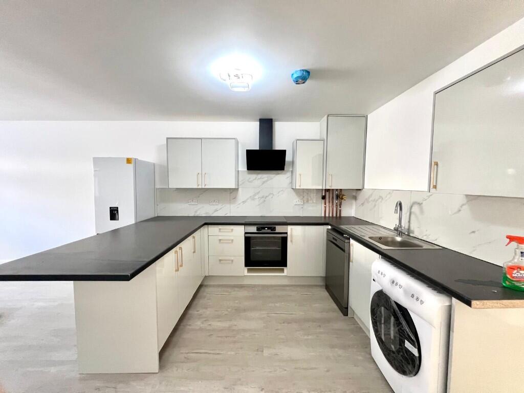 Main image of property: C Parkfield Road, Feltham, Middlesex, TW13