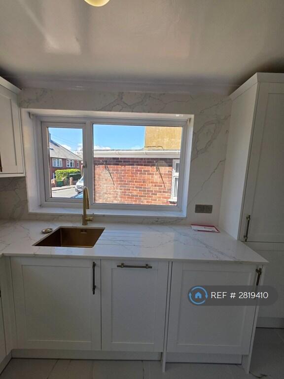 Additional image 16 of Highfield Road, Yeovil, BA21