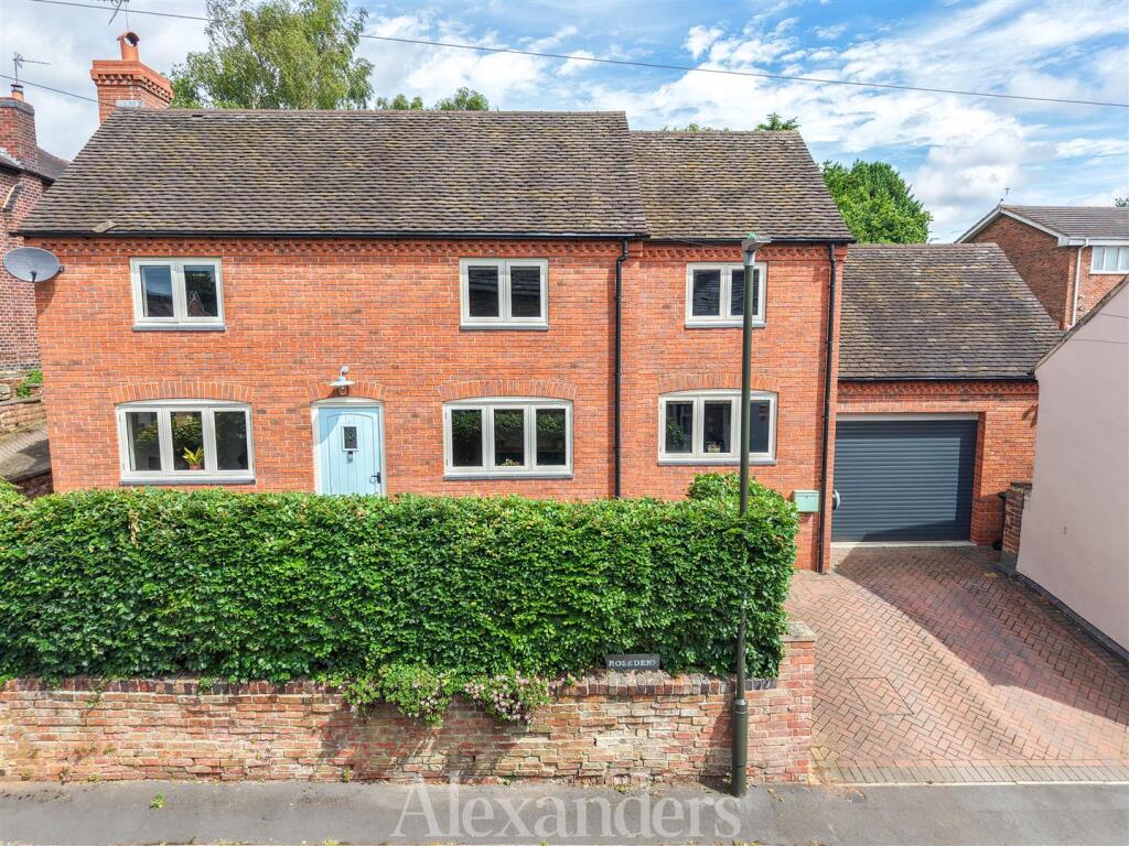 Main image of property: Chapel Street, Smisby