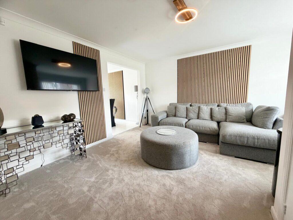 House in Coatbridge, North Lanarkshire - View 2
