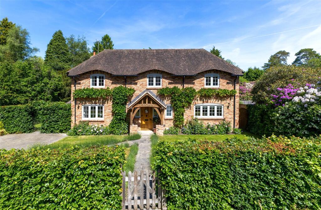 Main image of property: Spinney Lane, West Chiltington, Pulborough, West Sussex, RH20