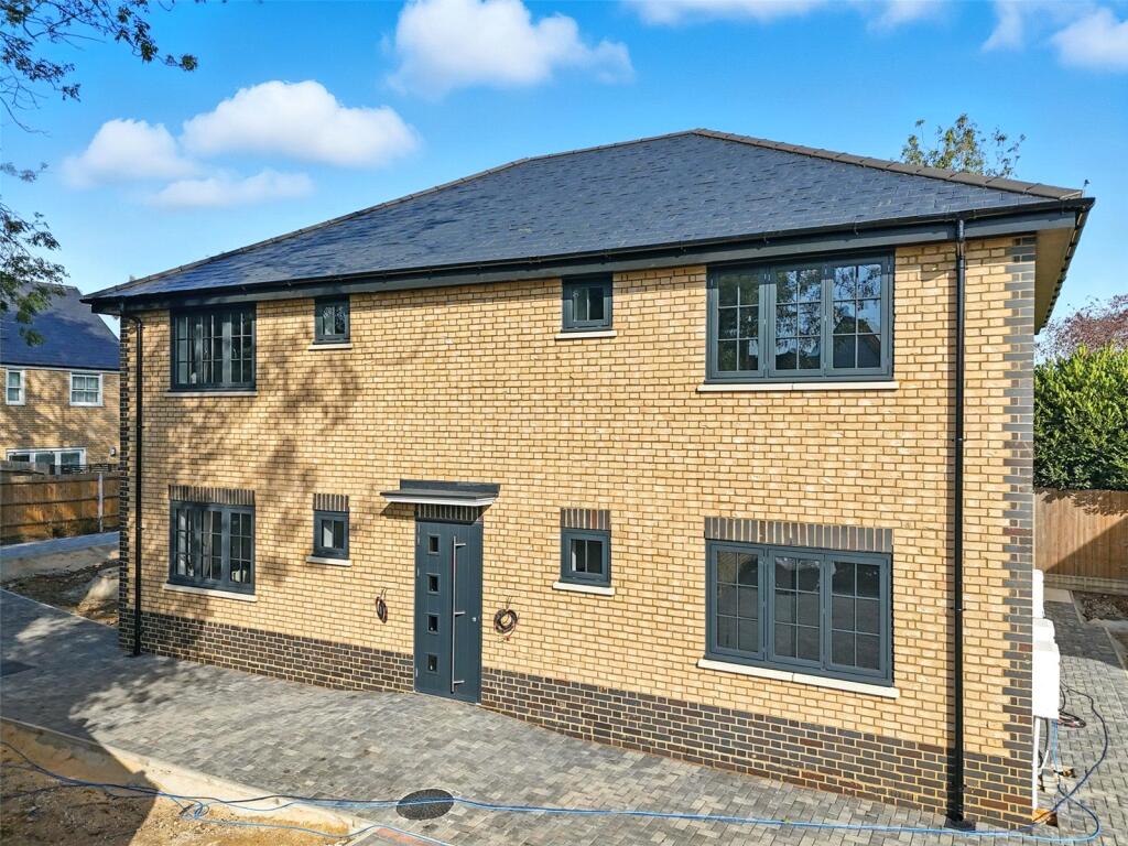 Main image of property: Cox's Yard, 16-18 Rayne Road, Braintree, Essex, CM7