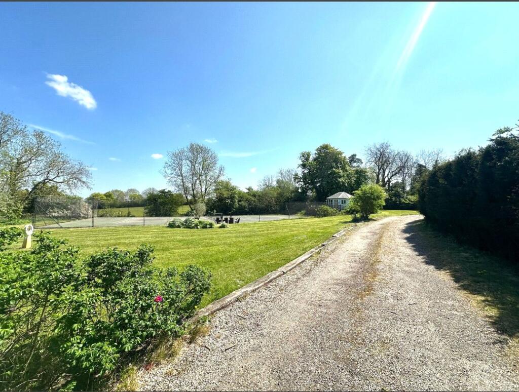 Property photo 9