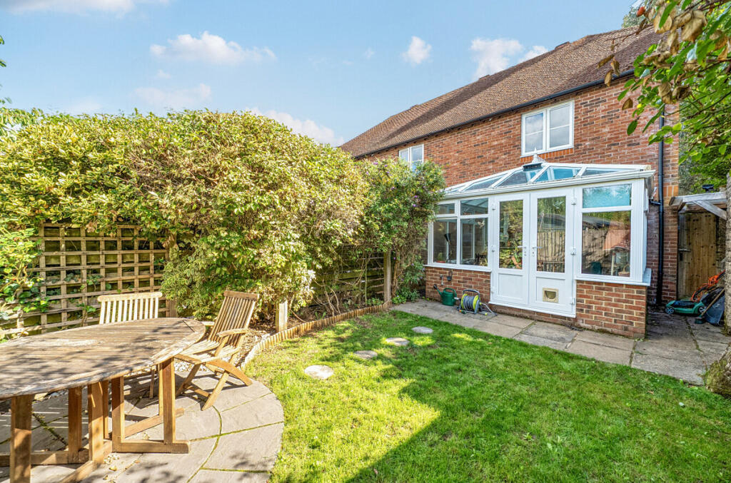 House in Redhill - View 5