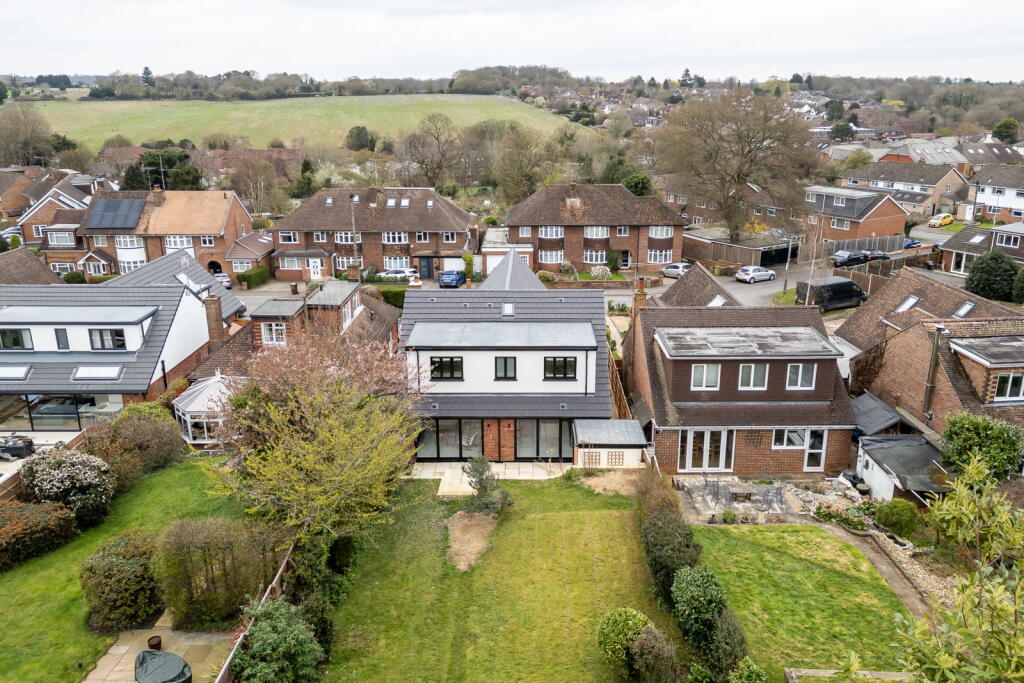 Additional image 59 of Park Rise Close, Harpenden, Hertfordshire, AL5 3AW