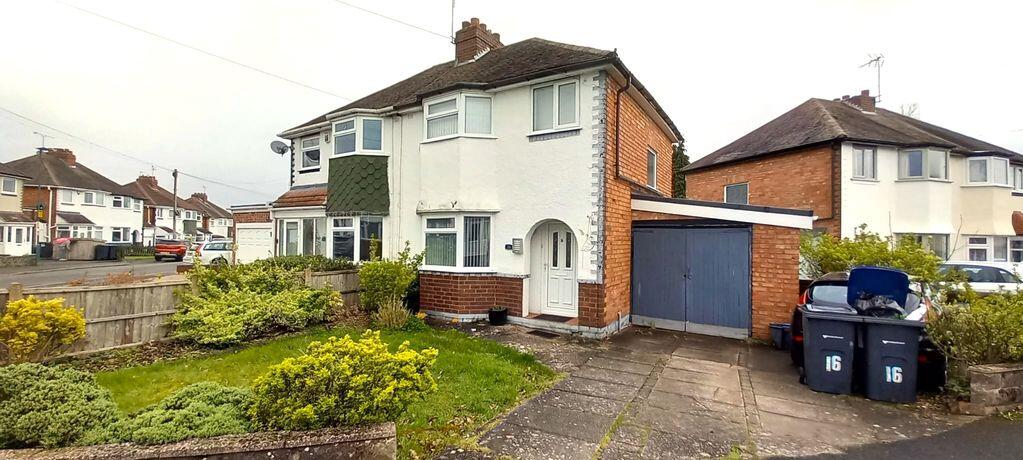 Main image of property: 16 Courtway Avenue, Maypole, Birmingham B14 4PP