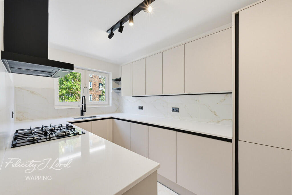 Main image of property: Ellen Street, London E1