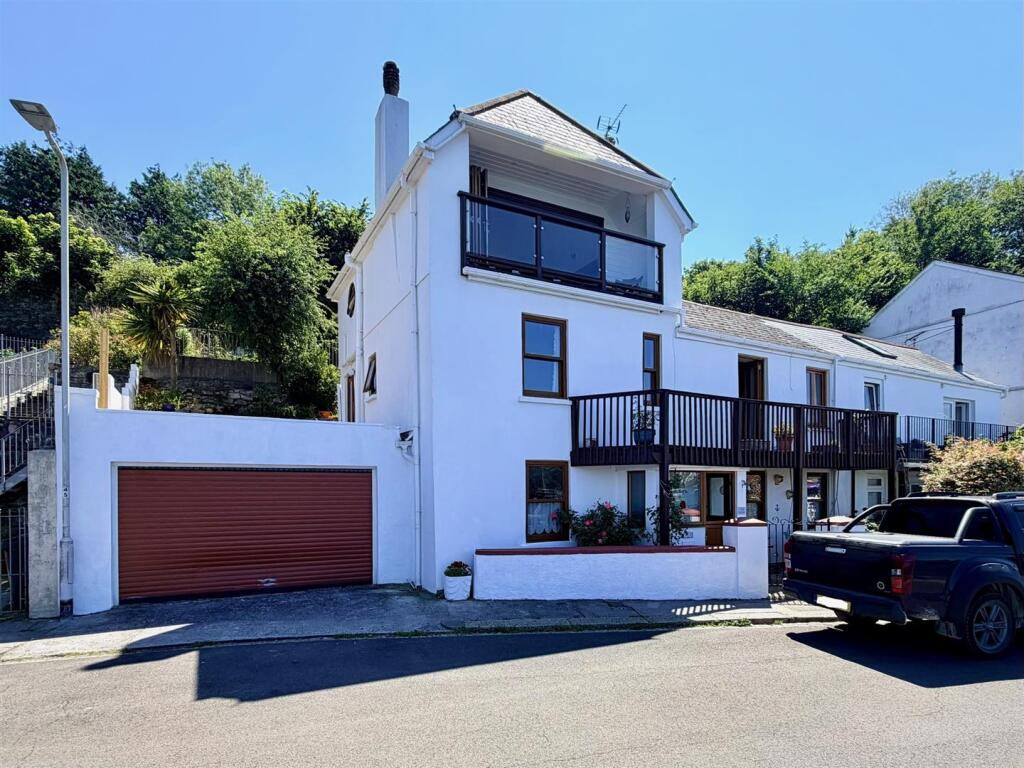 Main image of property: Saltash Passage, Plymouth