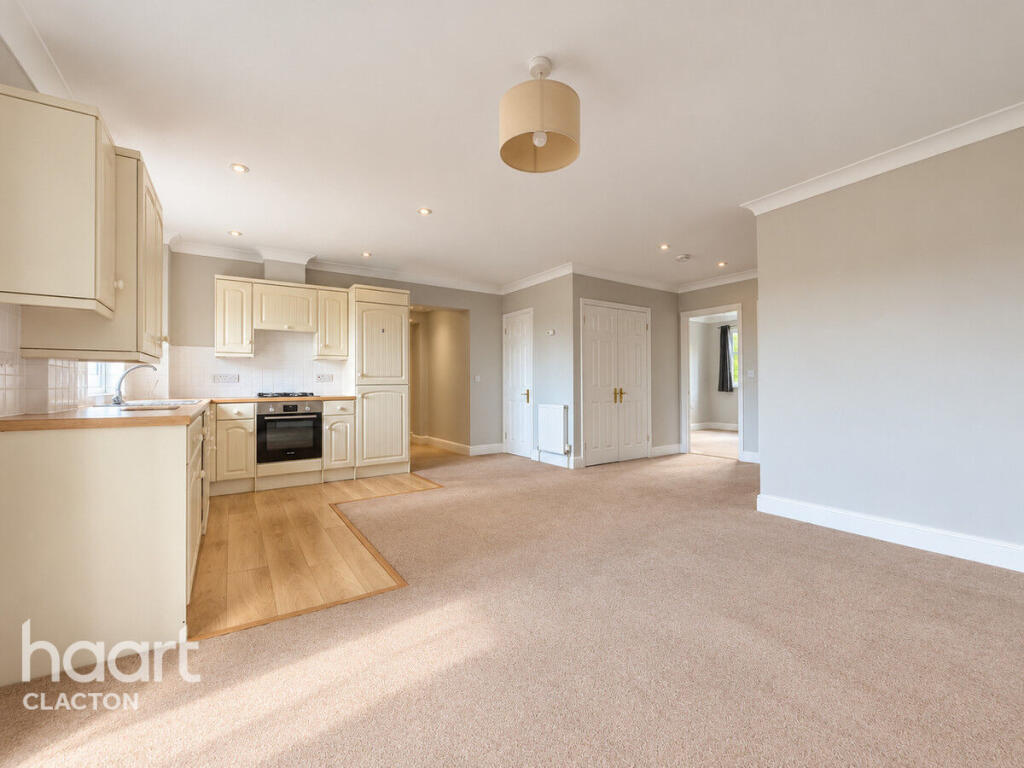 Apartment in Walton-on-the-Naze, Frinton and Walton - View 4