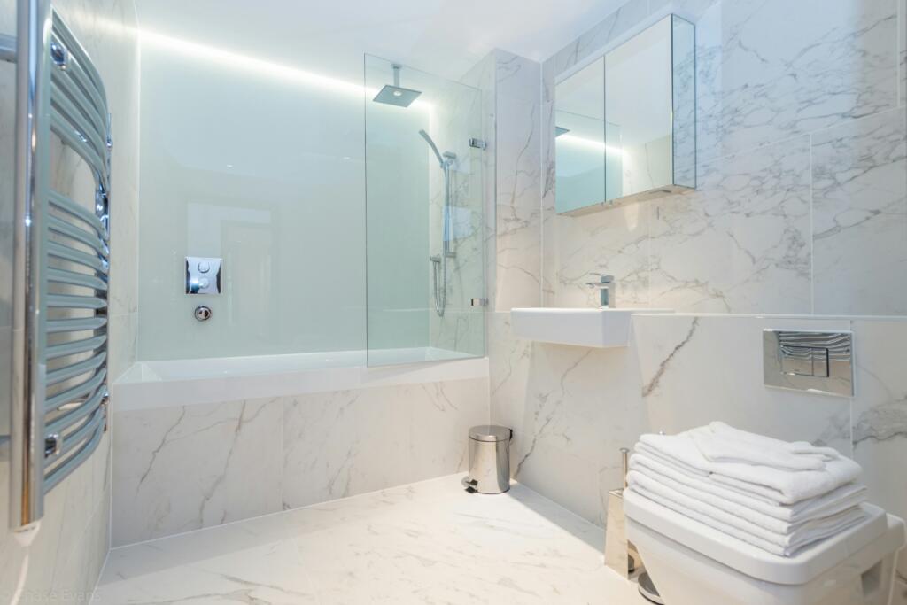 Apartment in London, West Smithfield, City of London - View 5