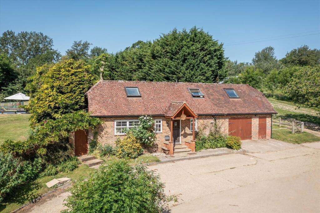 House in Redhill - View 5