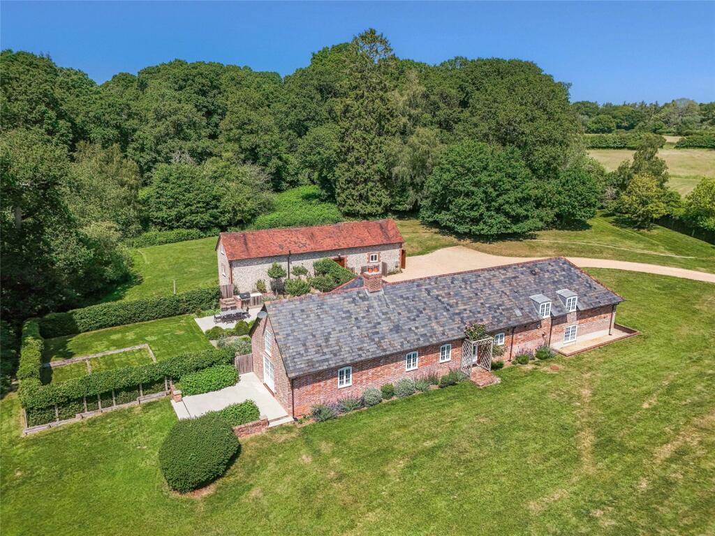 House in Chichester, Westbourne - View 2