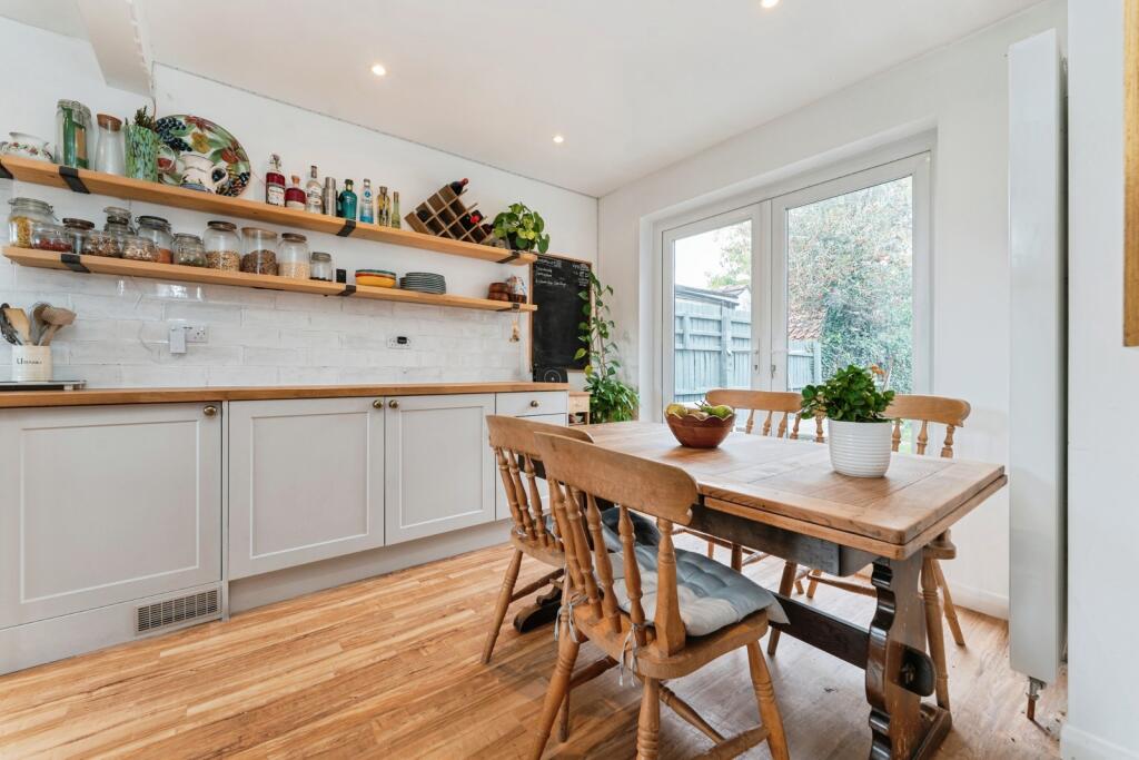 House in Cambridge, Girton - More