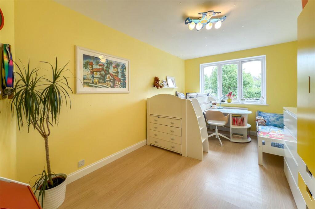 Ridgemont House, 29 Ridgmont Road, St. Albans, Hertfordshire, AL1 – další