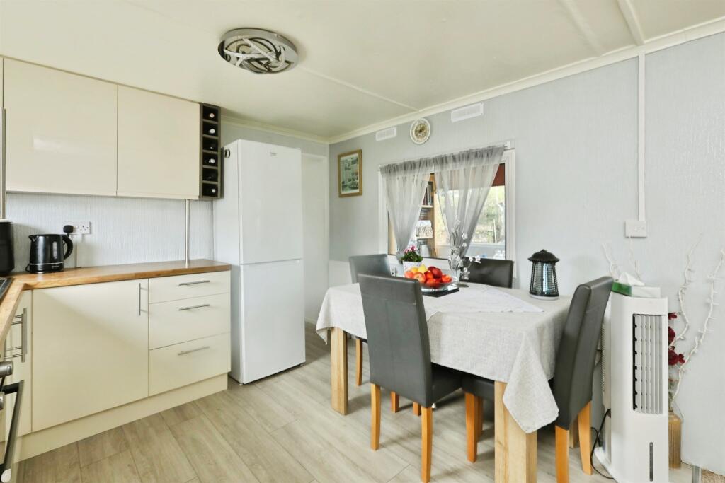 House in Bassetlaw, Dunham-on-Trent - View 5