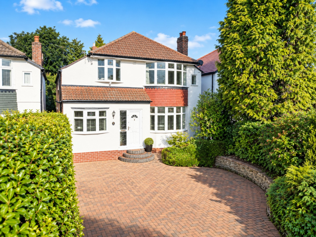 Main image of property: Waterloo Road, Bramhall, Stockport, Cheshire, SK7 2NS
