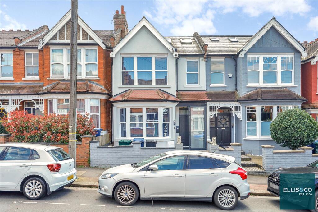 Main image of property: Nether Street, Woodside Park, N12