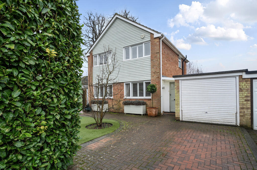Main image of property: Mulberry Close, Ash Vale, Surrey, GU12