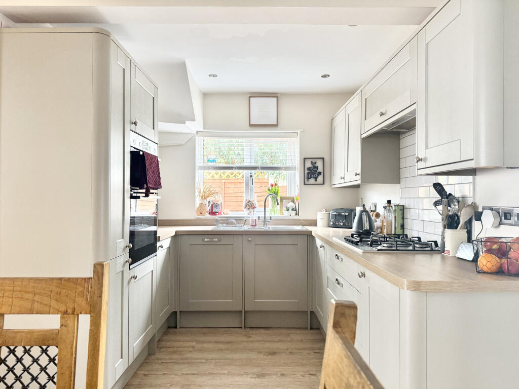 Additional image 11 of Albert Close, Yeovil, Somerset
