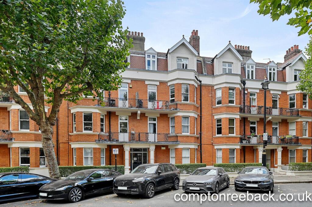 Apartment in London - View 3