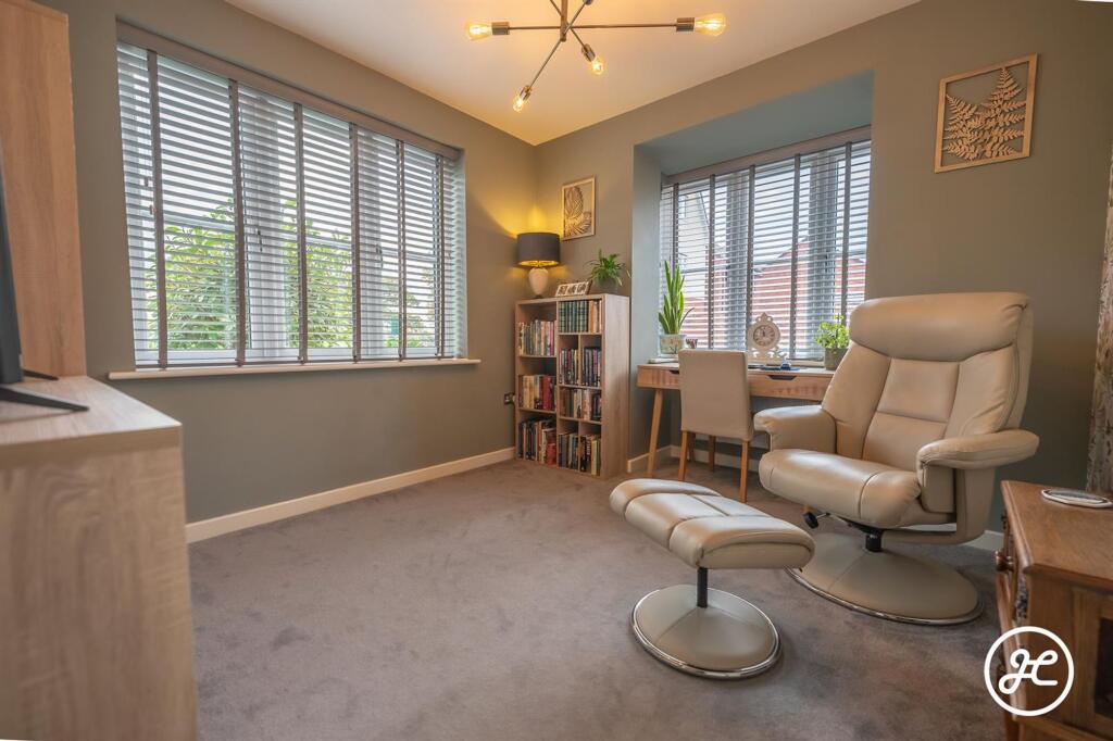 House in Taunton - View 5