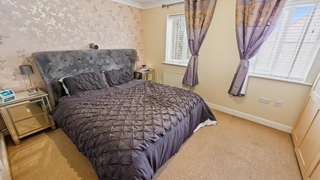 House in Northampton - View 5