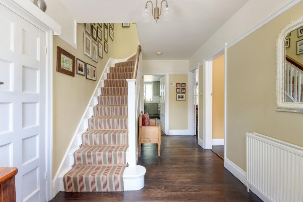 House in Sevenoaks, Riverhead - View 2
