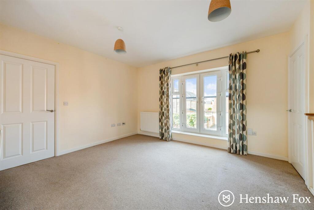 House in Southampton - View 5