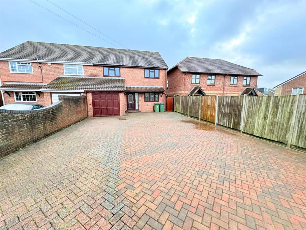 Main image of property: Hill Park Road, Fareham