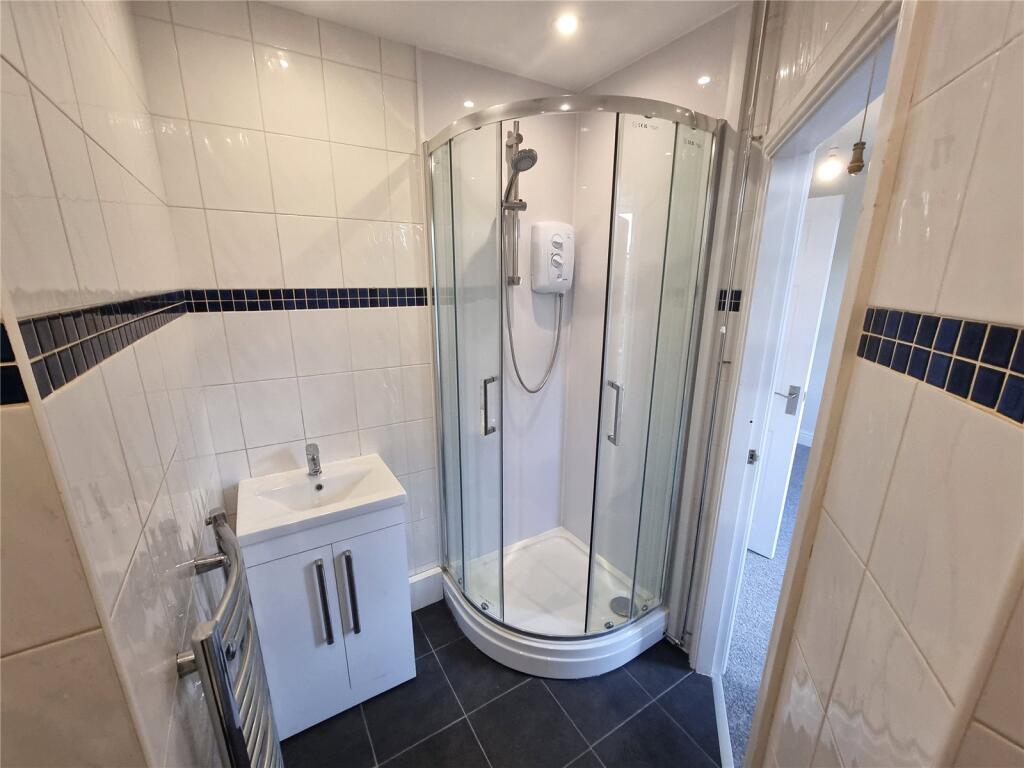 Apartment in Wellington, Dothill - View 5