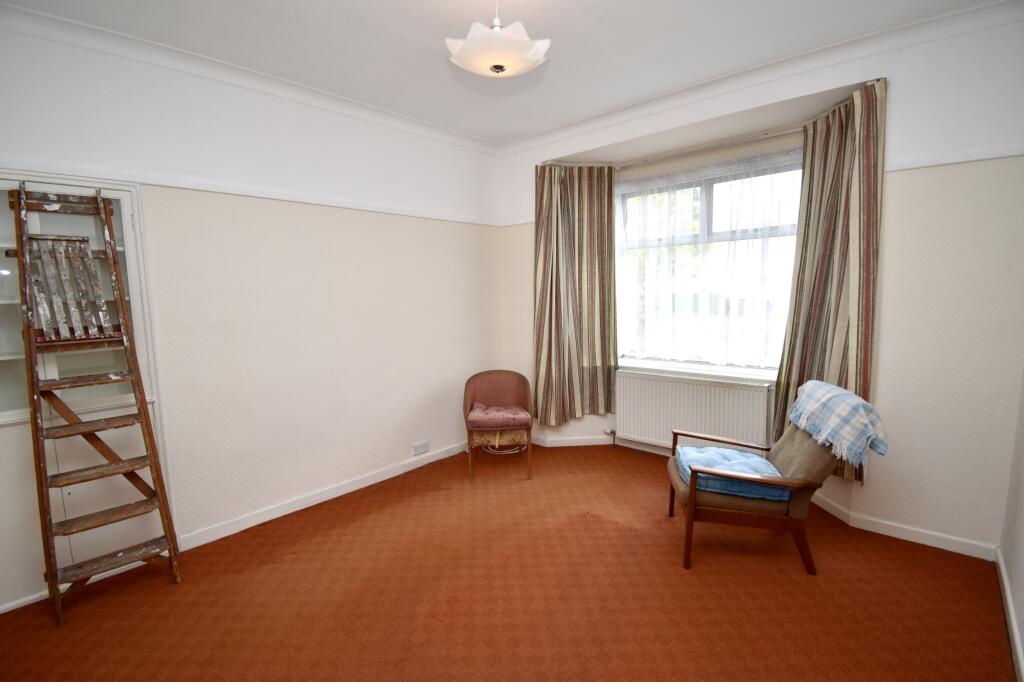 42 Drumry Road, Clydebank G81 2LL photo 4