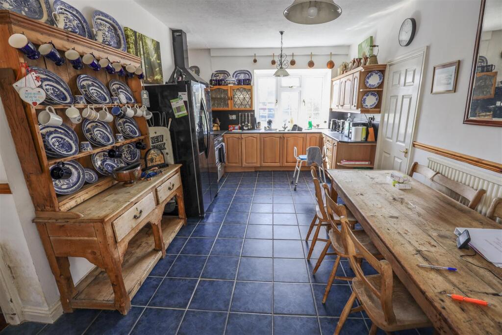 House in Southerndown, St. Brides Major - View 4